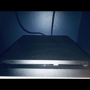 Ps4 pro with controller